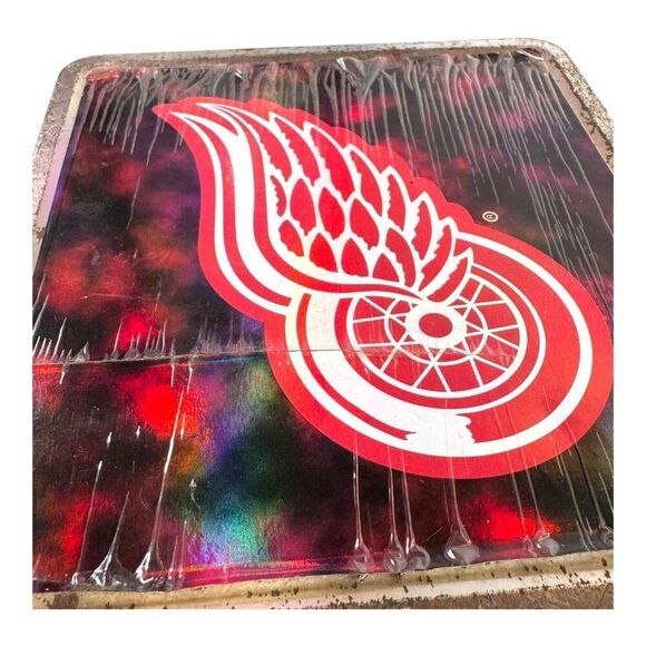 Vintage Detroit Red Wings NHL Metal Lunchbox Handle Distressed Collectible READ - Picture 10 of 16